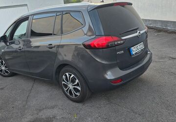 Opel Zafira Tourer 156.761 km 5.500 &euro; Köln 51147
