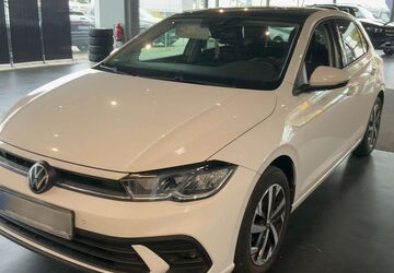 VW Polo 51.941 km 12.500 &euro; Köln 51145