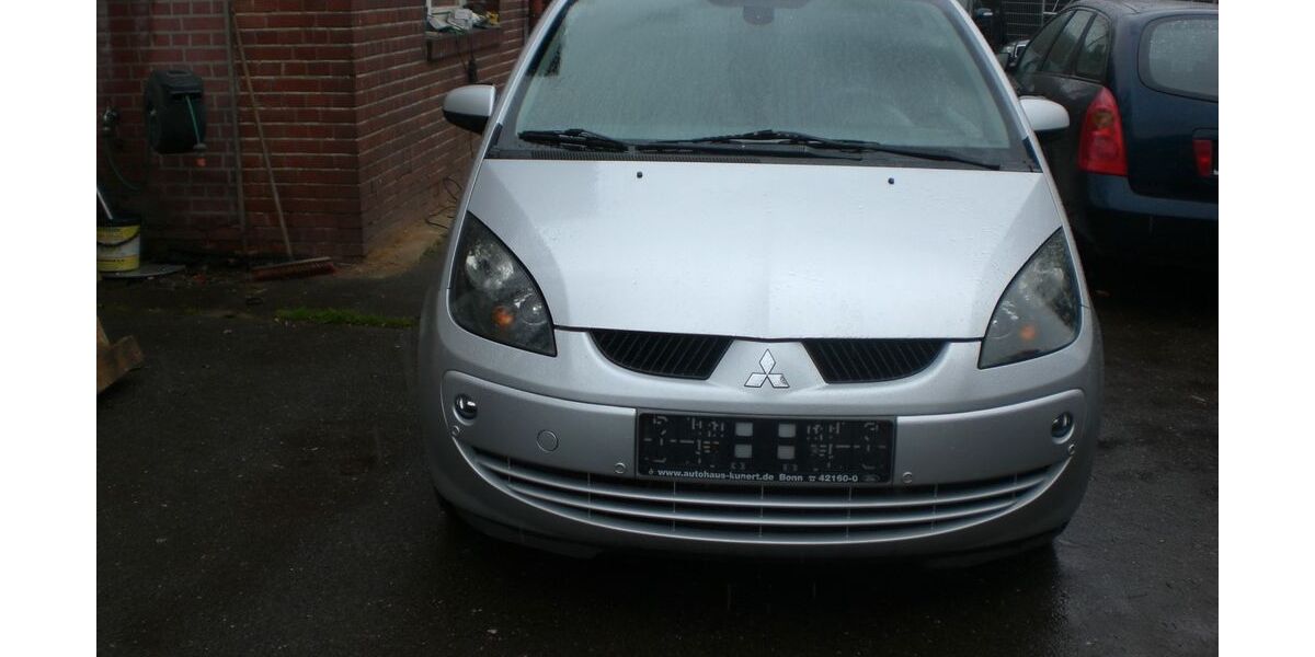 Mitsubishi Colt 209.000 km 2.000 &euro; Köln 50735