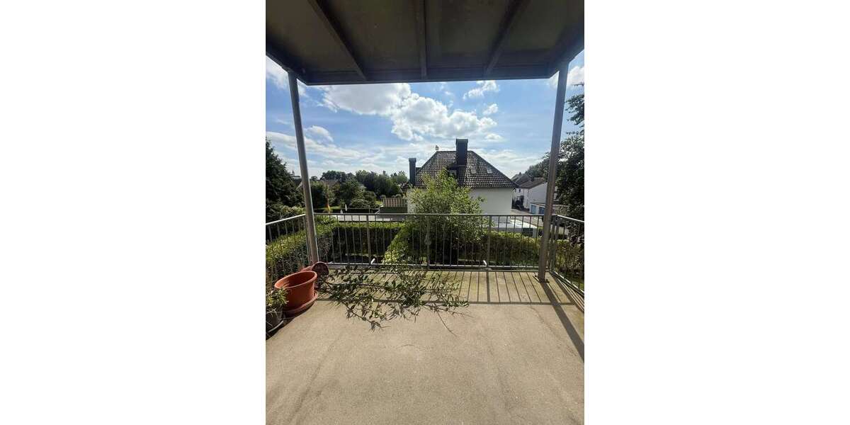 Etagenwohnung Siegburg Dreesch - 3 Zimmer, 95 m&sup2;, 1.145&euro; | Angebot:26905591
