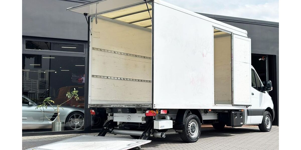 Mercedes-Benz Sprinter 163.439 km 47.599 &euro; Bonn 53177