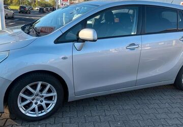 Toyota Verso 187.000 km 5.150 &euro; Bergisch Gladbach 51469