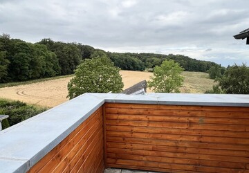 Helle 3-Zimmer-Maisonette mit Dachterrasse in Königswinter-Heisterbacherrott - Wohnung Königswinter Thomasberg | Angebot:27097638