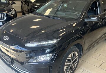 Hyundai KONA 15.897 km 20.340 &euro; Bonn 53227