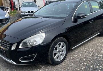 Volvo V60 243.902 km 5.300 &euro; Bonn 53227