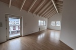 2-Zimmer-Dachgeschoss-Wohnung mit hohen Decken in Oberpleis - Dachgeschoßwohnung Königswinter Oberpleis | Angebot:26531230