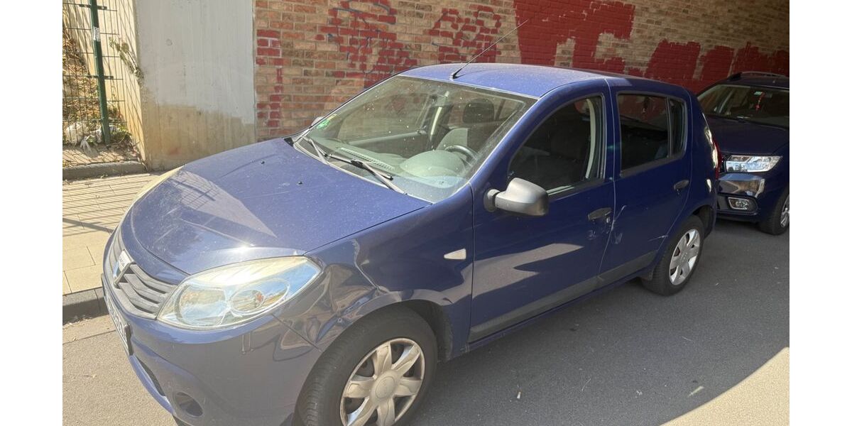 Dacia Sandero 119.113 km 1.700 &euro; Köln 51107