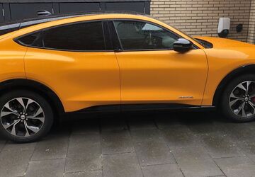 Ford Mustang Mach-E 52.000 km 34.750 &euro; Frechen 50226