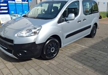 Peugeot Partner 200.000 km 3.995 &euro; Köln 51107