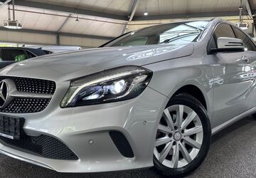 Mercedes-Benz A 180 77.436 km 15.480 &euro; Troisdorf 53842