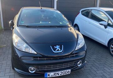 Peugeot 207 140.000 km 2.999 &euro; Köln 50767