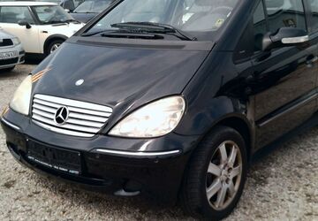 Mercedes-Benz A 160 118.000 km 1.999 &euro; Bonn 53227