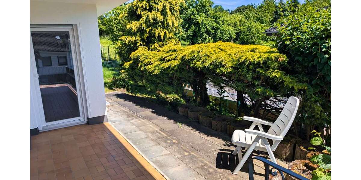 Etagenwohnung Königswinter - 3 Zimmer, 120 m&sup2;, 1.250&euro; | Angebot:26789706