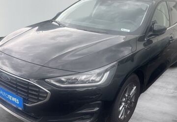 Ford Focus 42.003 km 14.790 &euro; Köln 50825