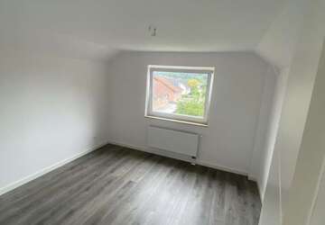 Wohnung Lohmar - 3 Zimmer, 91 m&sup2;, 1.100&euro; | Angebot:27228249