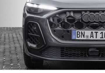 Audi Q5 6.700 km 62.989 &euro; Bonn 53227