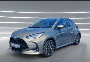 Toyota Yaris 27.000 km 21.490 &euro; Bonn 53119