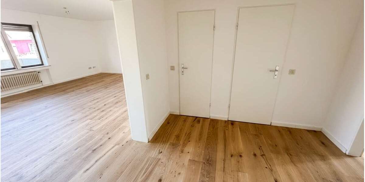 Etagenwohnung Köln Lindenthal - 3 Zimmer, 127 m&sup2;, 2.395&euro; | Angebot:27280913