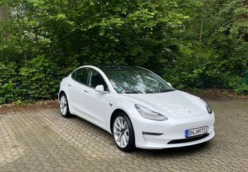 Tesla Model 3 97.000 km 24.490 &euro; Bonn 53115