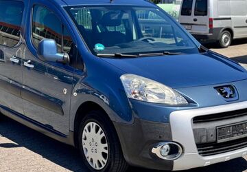 Peugeot Partner 99.800 km 6.950 &euro; Bornheim 53332