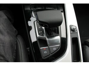 Audi A4 Avant TDi Quatt S-Line Navi AHK Standh Matrix 8.000 km 39.950 &euro; Bonn 53225