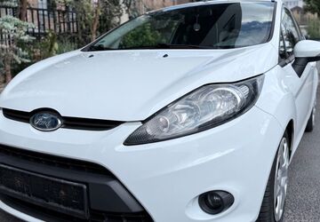 Ford Fiesta 147.000 km 3.300 &euro; Brühl (Nähe Köln) 50321