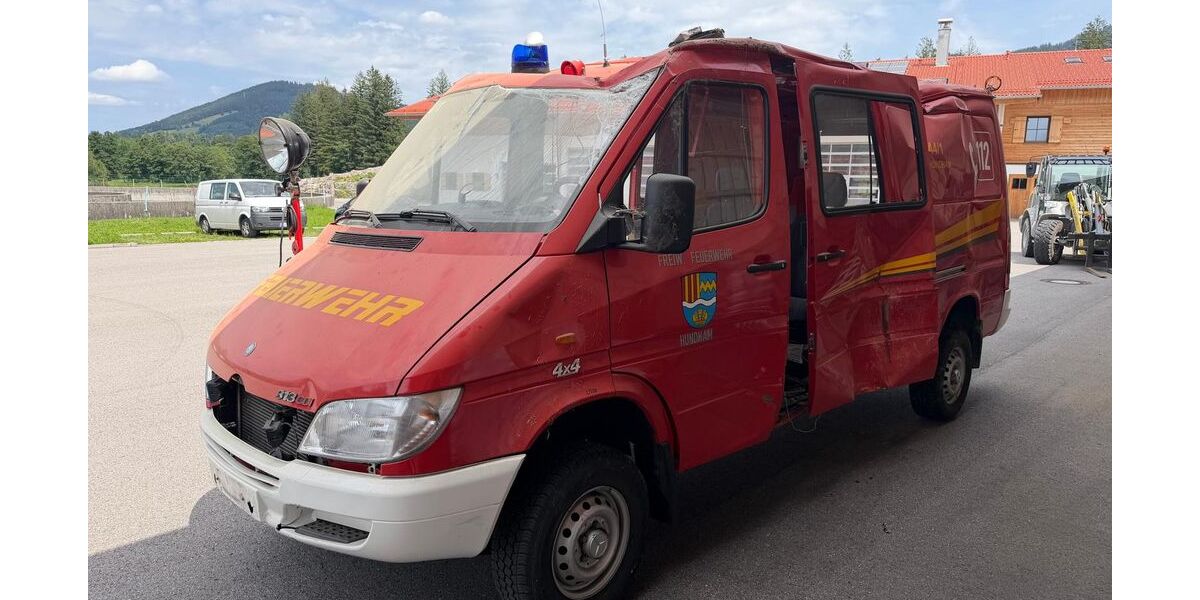 Mercedes-Benz Sprinter 28.617 km 11.900 &euro; Bonn 53177