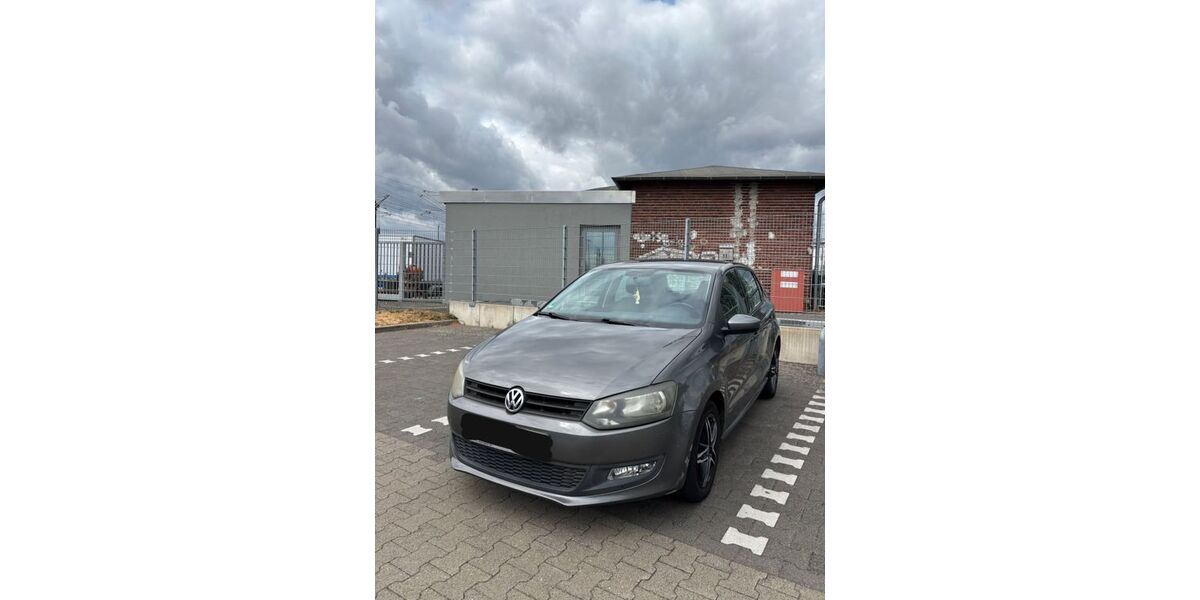 VW Polo 137.000 km 6.000 &euro; Köln 51143