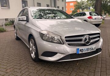 Mercedes-Benz A 180 110.000 km 9.290 &euro; Köln 50769