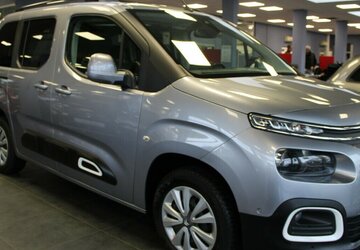 Citroen Berlingo M BlueHDi EAT8 Shine Panorama - Navi 82.816 km 17.980 &euro; Euskirchen 53881