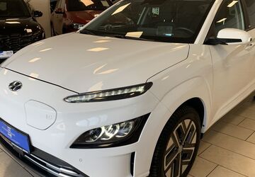 Hyundai KONA 27.384 km 19.340 &euro; Bonn 53227
