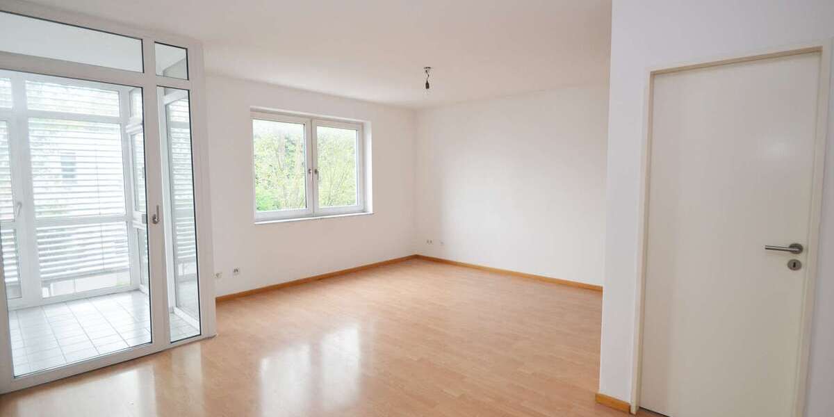 Etagenwohnung Köln-Weiden Weiden - 2 Zimmer, 59 m&sup2;, 690&euro; | Angebot:27317319
