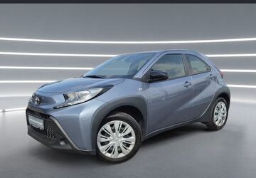 Toyota Aygo (X) 15.743 km 15.990 &euro; Rheinbach 53359