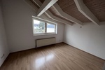 2-Zimmer-Dachgeschoss-Wohnung mit hohen Decken in Oberpleis - Dachgeschoßwohnung Königswinter Oberpleis | Angebot:26531230