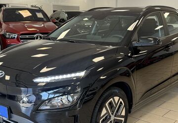 Hyundai KONA 17.888 km 18.400 &euro; Bonn 53227