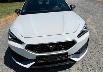 Cupra Leon 44.200 km 27.900 &euro; Hennef 53773