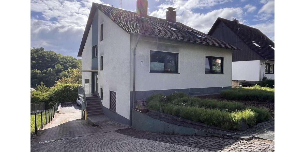Etagenwohnung Sinzig - 4 Zimmer, 105 m&sup2;, 1.290&euro; | Angebot:26617391