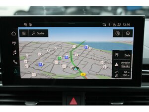 Audi A4 Avant TDi Quatt S-Line Navi AHK Standh Matrix 8.000 km 39.950 &euro; Bonn 53225