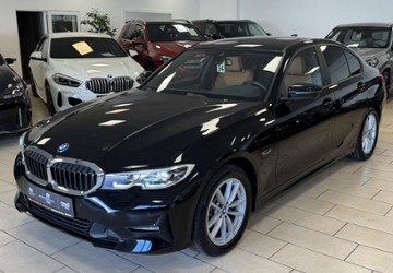 BMW 320 79.560 km 24.700 &euro; Bonn 53227