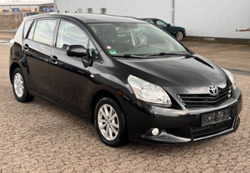 Toyota Verso 117.180 km 7.950 &euro; Bornheim 53332