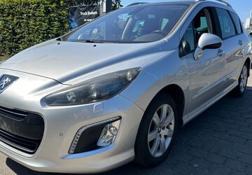 Peugeot 308 115.327 km 3.999 &euro; Bonn - Dottendorf 53129