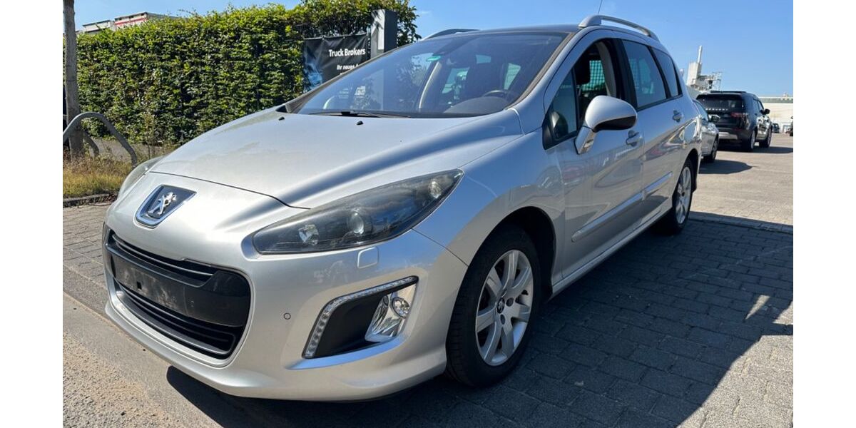 Peugeot 308 115.327 km 3.999 &euro; Bonn - Dottendorf 53129