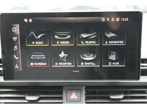 Audi A4 Avant TDi Quatt S-Line Navi AHK Standh Matrix 8.000 km 39.950 &euro; Bonn 53225