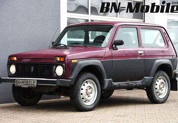 Lada Niva 22.775 km 2.690 &euro; Bonn- Geislar 53225