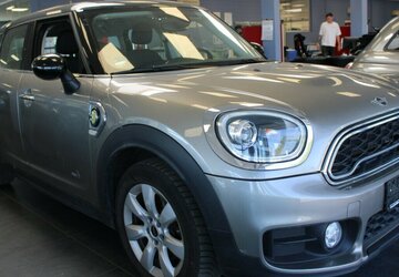 Mini Cooper SE Countryman ALL4 - Panorama - Head-Up - 84.220 km 19.980 &euro; Euskirchen 53881