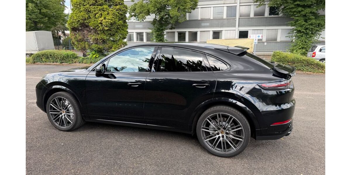 Porsche Cayenne 111.000 km 64.900 &euro; Bonn 53111