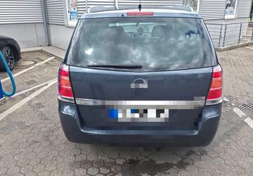 Opel Zafira 233.000 km 2.500 &euro; Königswinter 53639