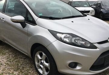 Ford Fiesta 95.000 km 3.499 &euro; Bonn 53227