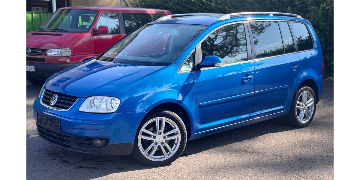 VW Touran 224.000 km 3.250 &euro; bonn 53175