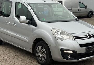 Citroen Berlingo 104.230 km 8.950 &euro; Bornheim 53332